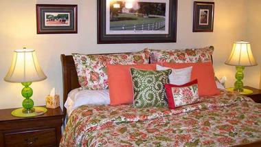 Weekend Getaways in Kentucky: The Lyndon House Bed and Breakfast - 1 hour 20 minutes