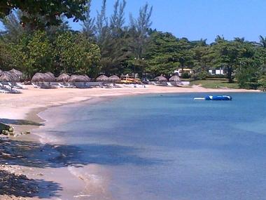 Romantic Beach: The Tryall Club in Jamaica